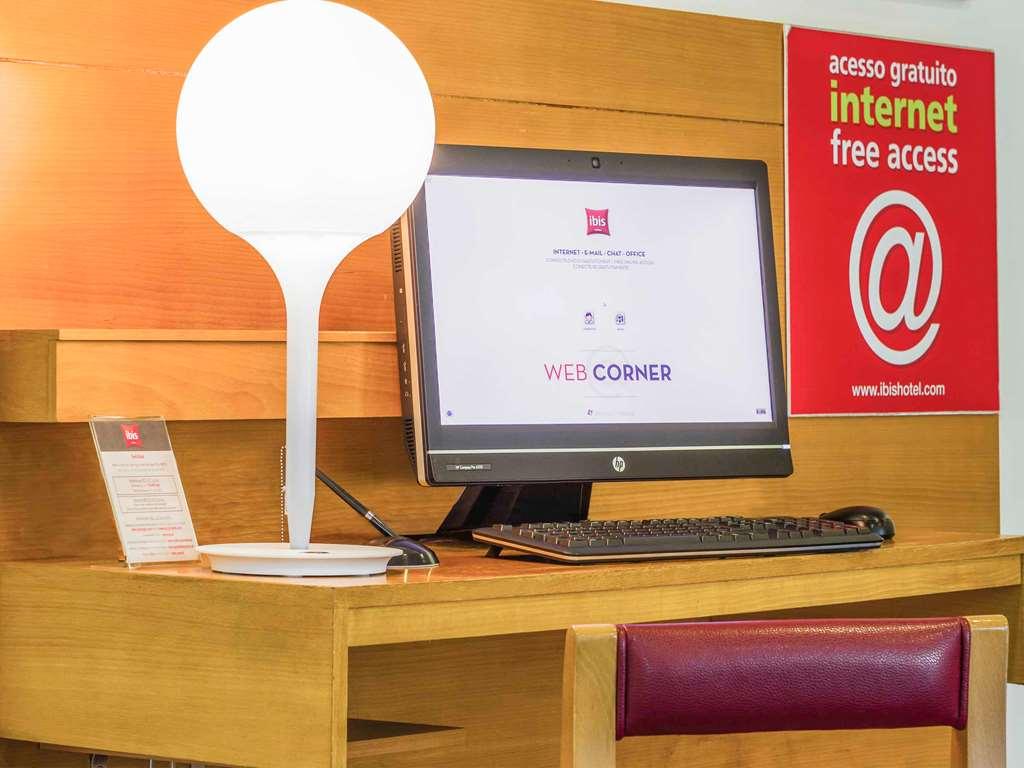 Hotel Ibis Setúbal Facilități foto