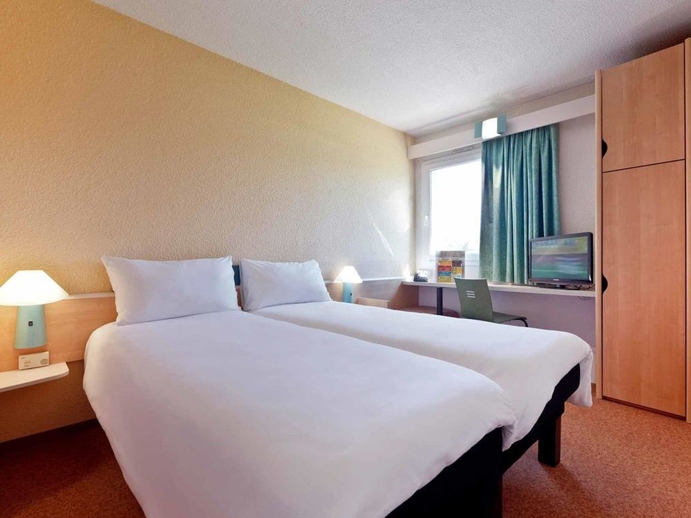 Hotel Ibis Setúbal Cameră foto